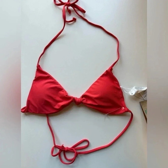 Volcom Simply Seamless Black Triangle Bikini Top Size M new with tags! - Picture 4 of 11